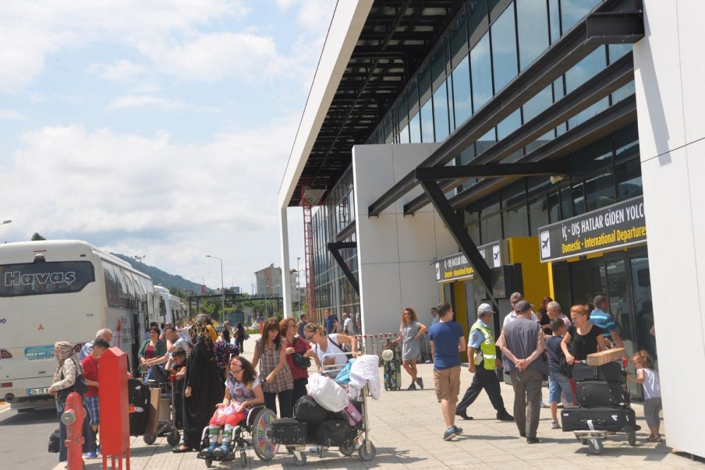 RIZEDE HAVALIMANI CALISMALARI